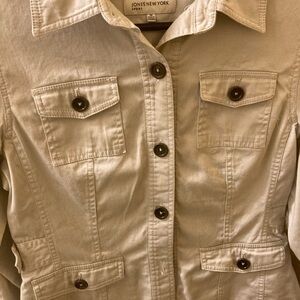 Jones New York Jacket Tan with Pockets Button Down